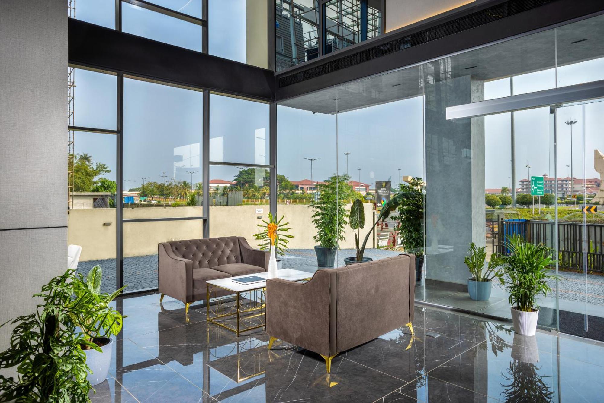Presidency Airport Hotel Kochi 外观 照片
